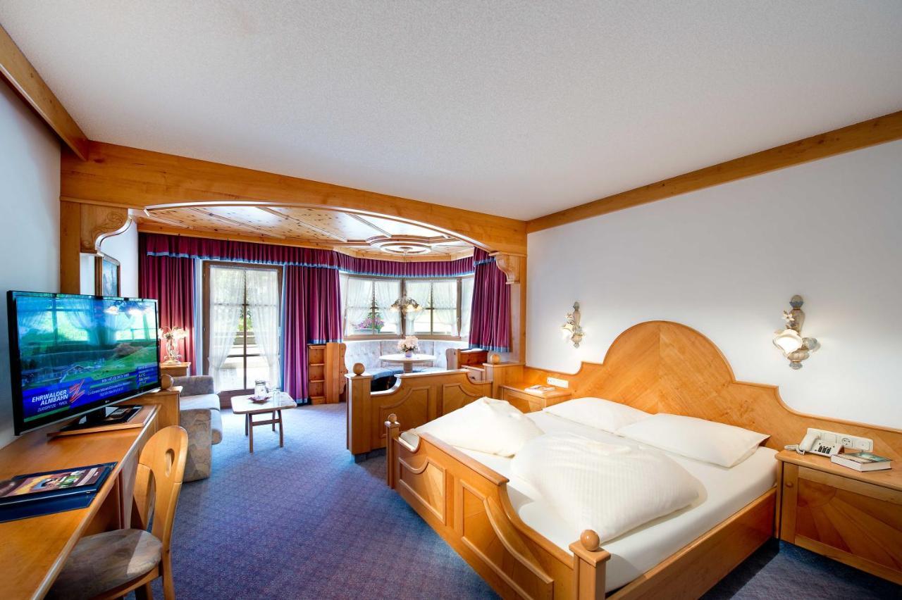 Hotel Bergland Lermoos Esterno foto