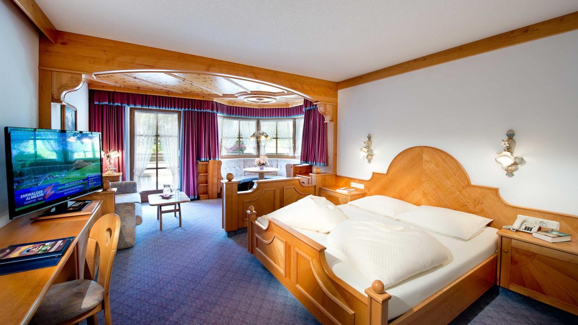 Hotel Bergland Lermoos Esterno foto