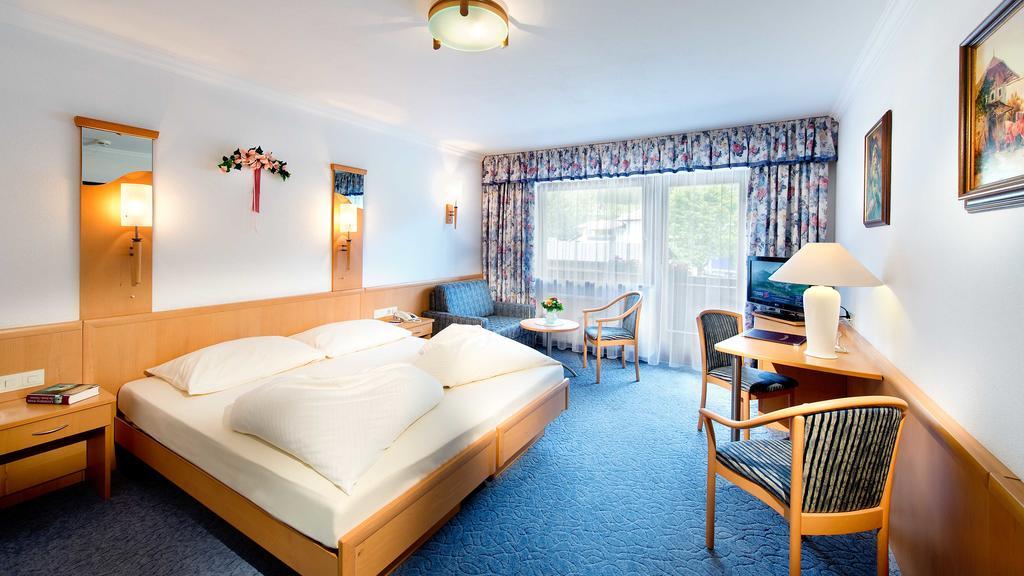 Hotel Bergland Lermoos Esterno foto