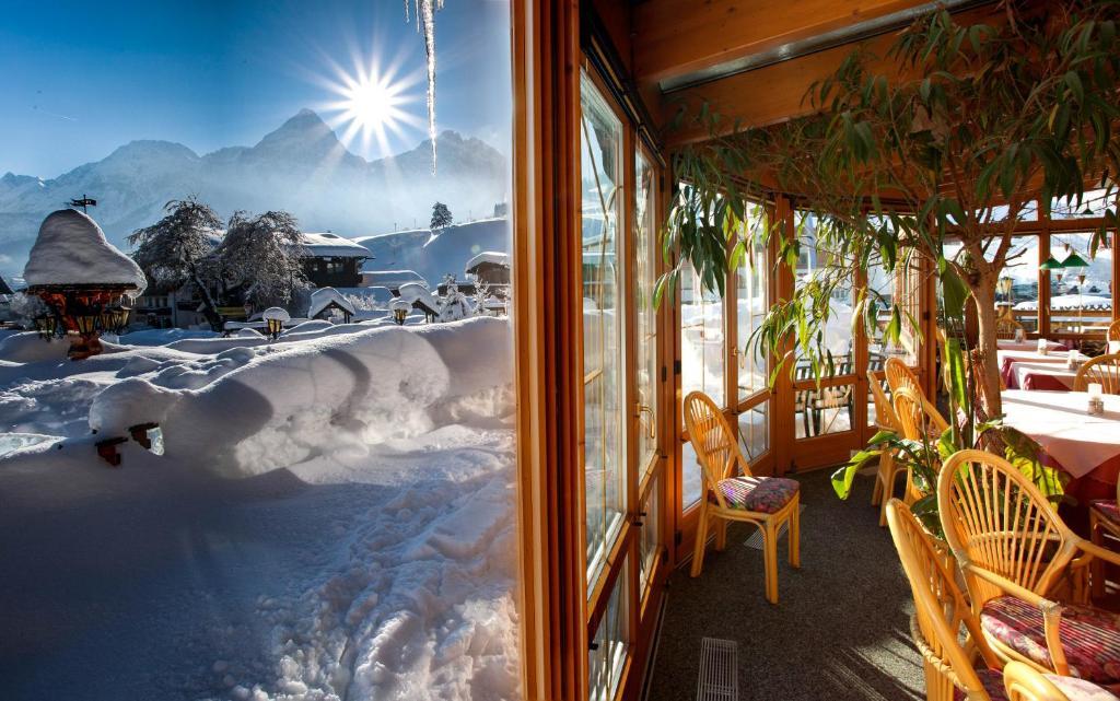 Hotel Bergland Lermoos Esterno foto